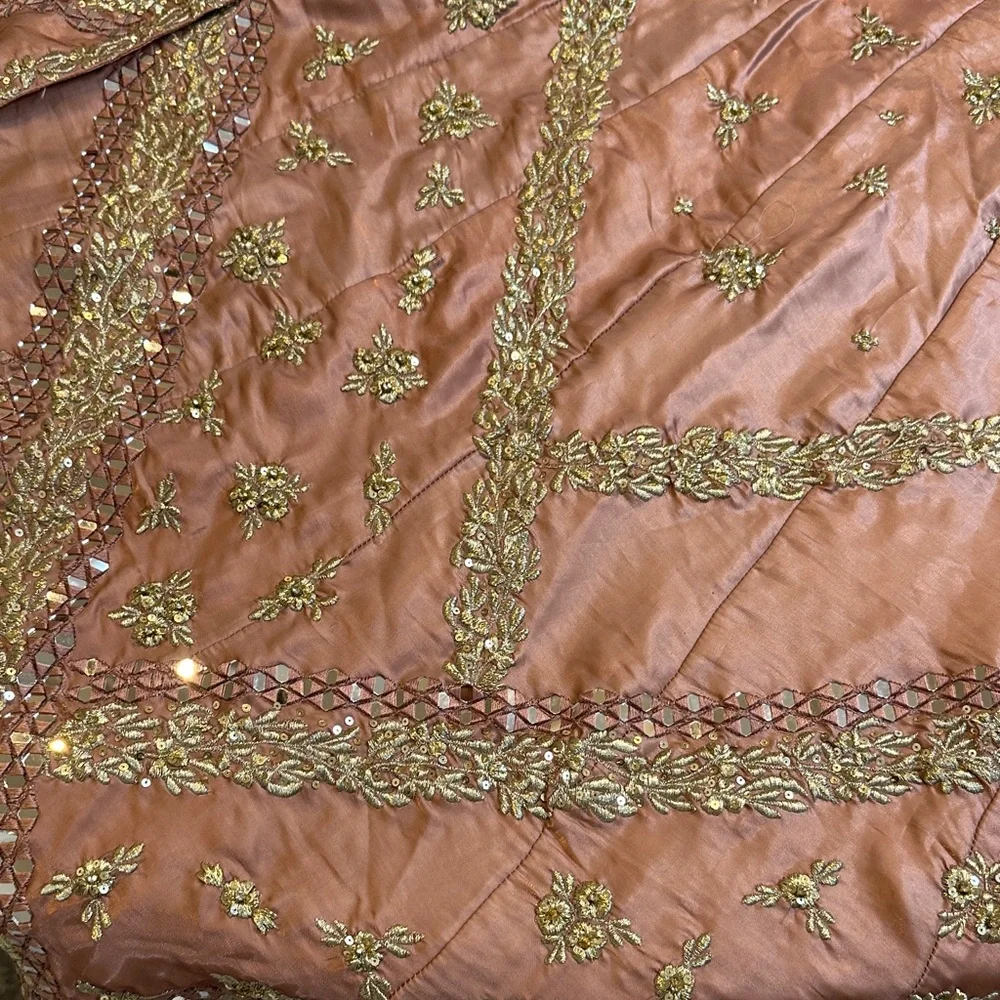 NEW Embroidered Pink Zuria Dor inspired dress - Picture 9 of 13